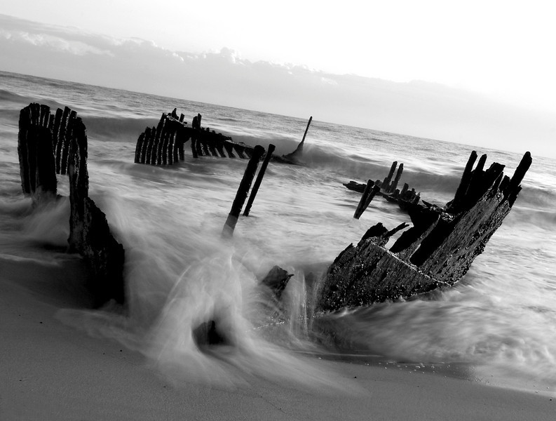 IMAGE: http://wadjelaphotography.smugmug.com/photos/443251162_7HZa6-L.jpg